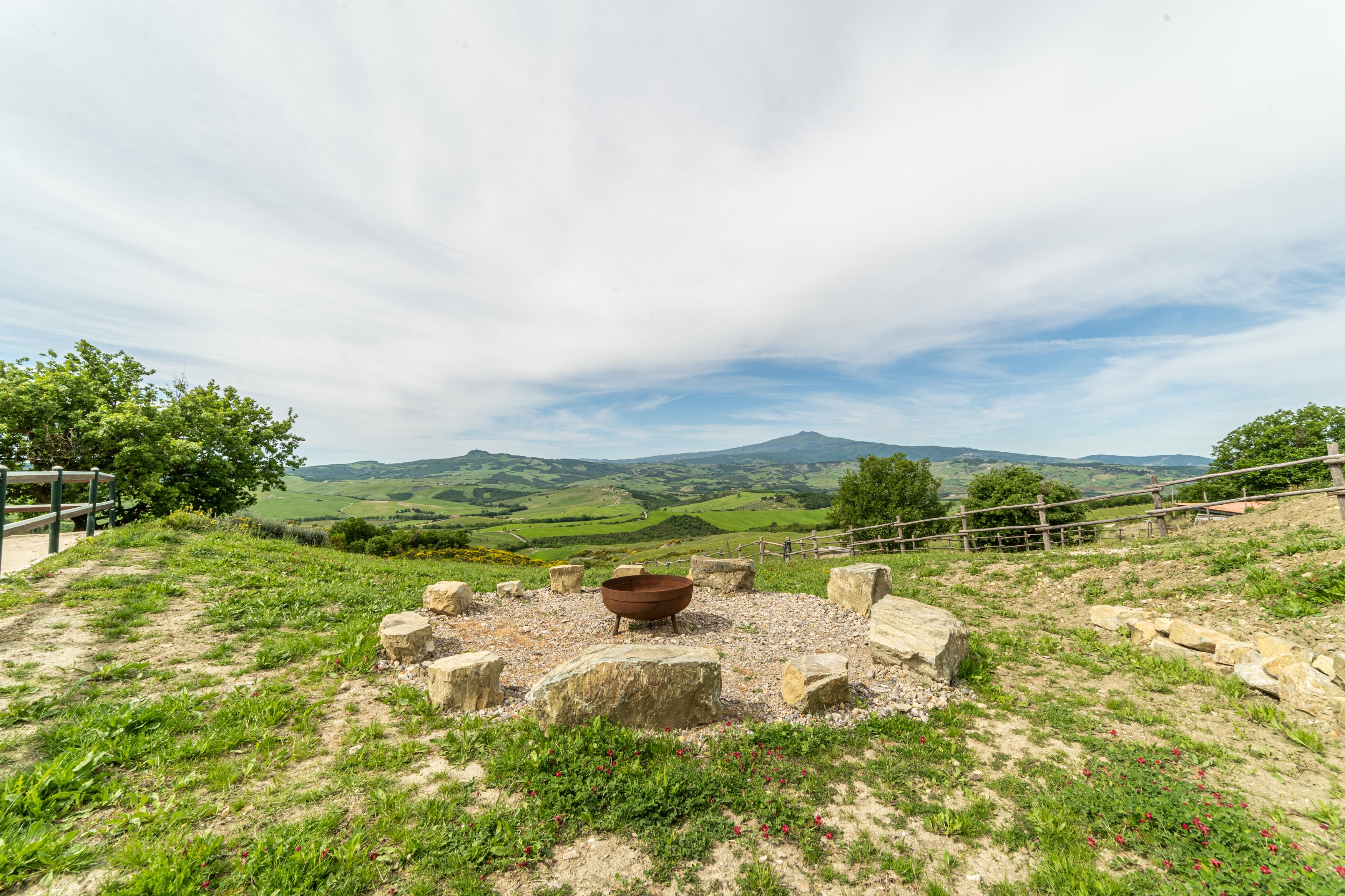 Podere Val D'Orcia - Tuscany Equestrian Sarteano Exteriör bild